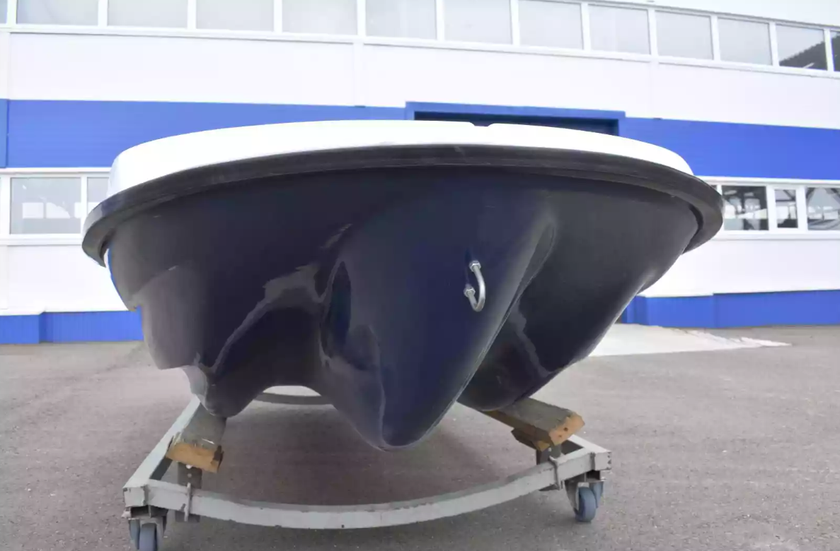 Стеклопластиковая лодка Пингвин New (тримаран) в Подольске