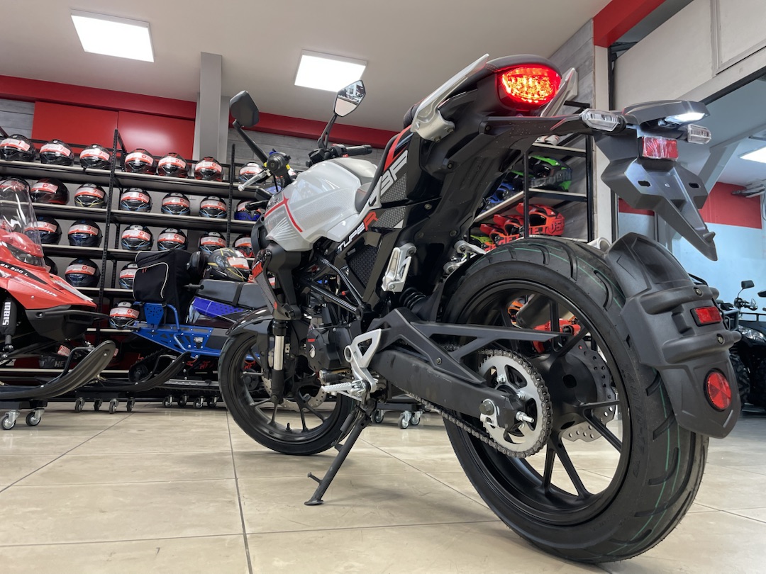 Мопед PROMAX CB150R (49) в Подольске