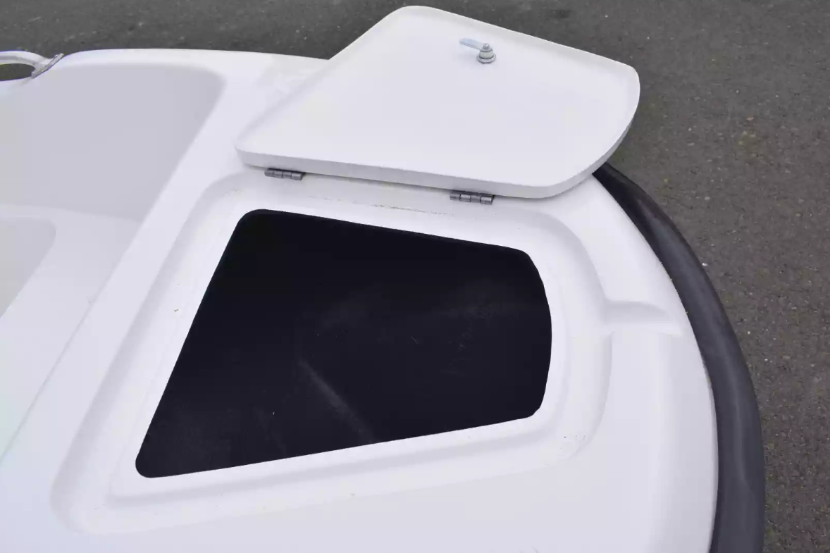 Стеклопластиковая лодка Пингвин New (тримаран) в Подольске