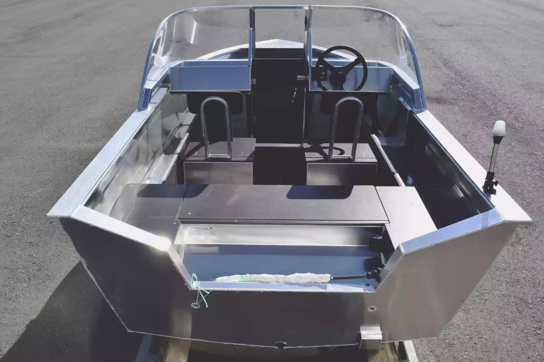 Алюминиевая лодка  Неман-400 DCM в Подольске