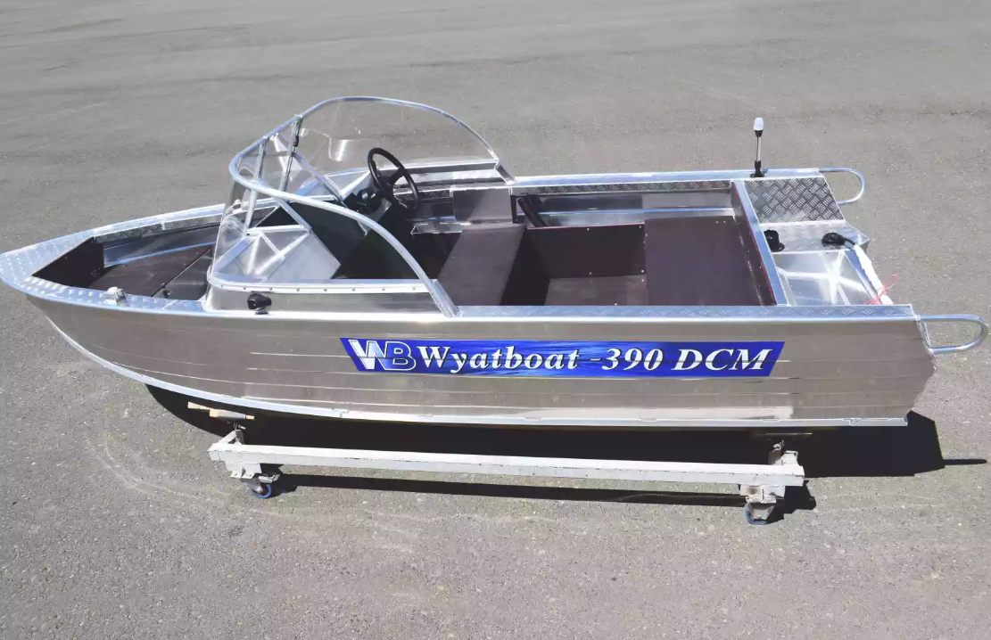 Алюминиевая лодка Wyatboat-390 DCM в Подольске