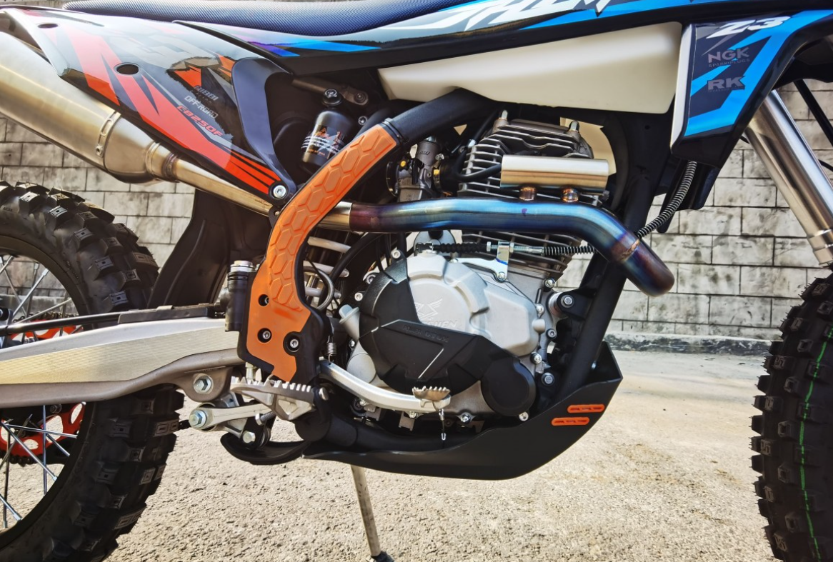 Мотоцикл JHLMOTO JHL Z3 CB250 (172FMM-3A) в Подольске