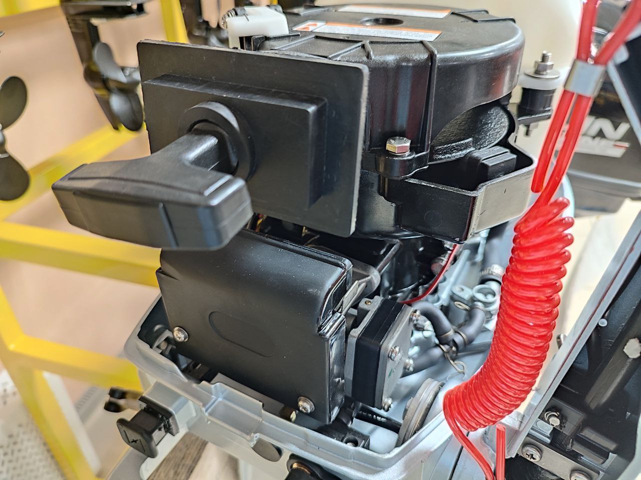 Лодочный мотор PROMAX SP5FHS (внешний бак 12 л) в Подольске