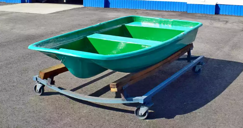 Стеклопластиковая лодка Старт (тримаран) в Подольске