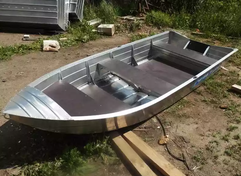 Алюминиевая лодка Вятка-Профи 37 в Подольске