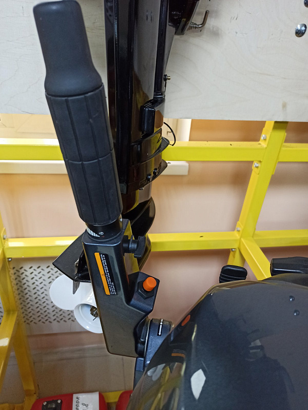 Лодочный мотор BREEZE F9,9S (4х тактный) в Подольске