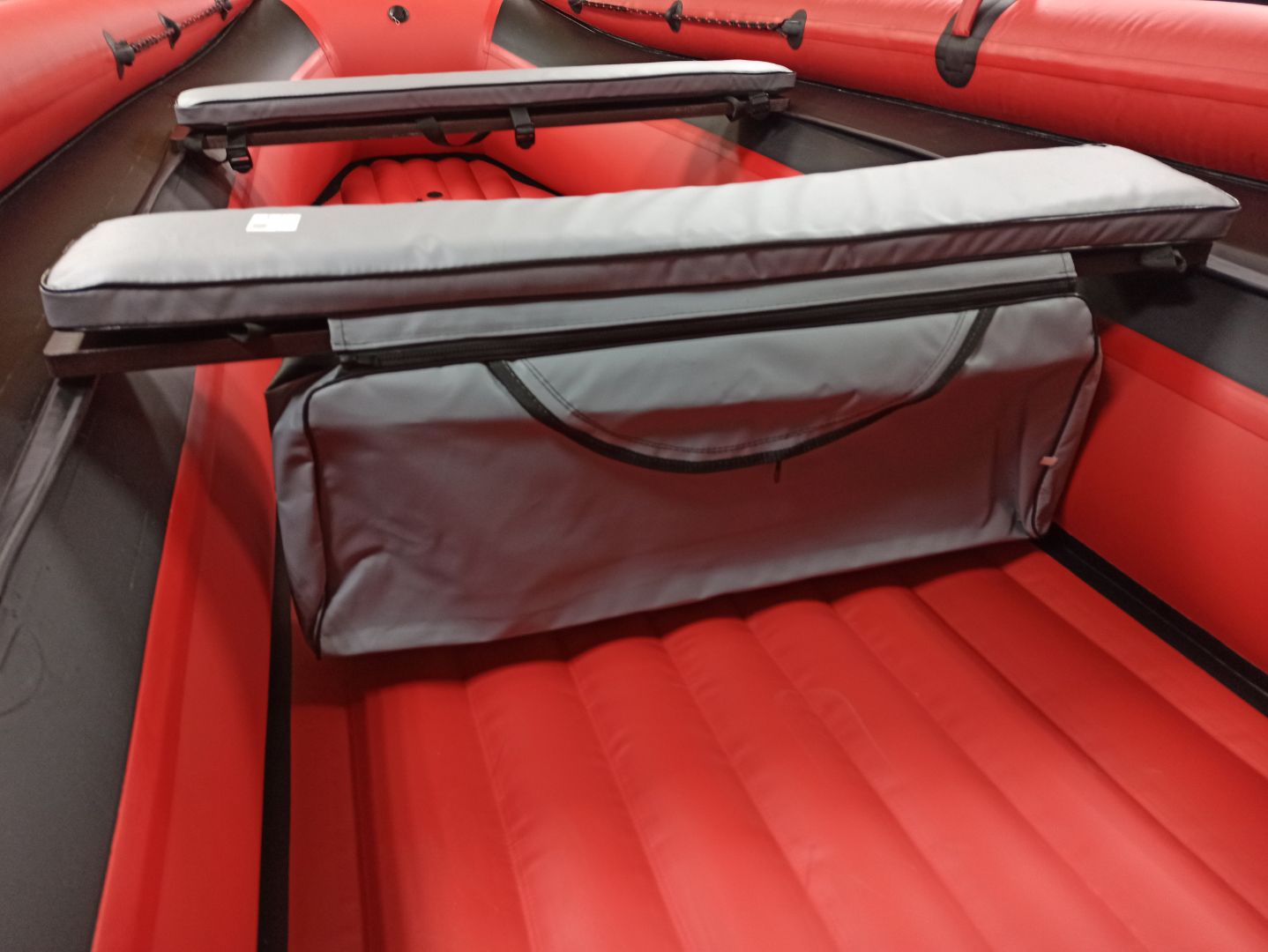 КОМПЛЕКТ МЯГКИХ НАКЛАДОК С СУМКОЙ ДЛЯ ЛОДОК 110Х20 СЕРЫЙ в Подольске