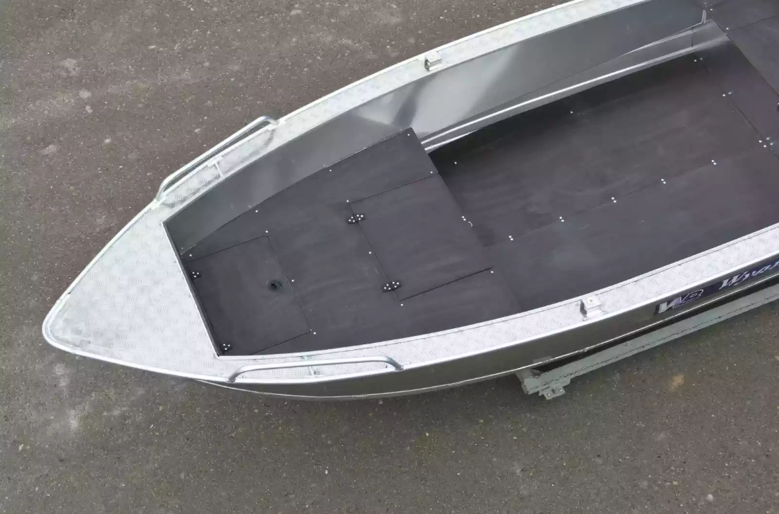 Алюминиевая лодка  Wyatboat-430М FISH в Подольске