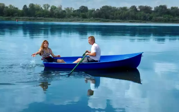 Стеклопластиковая лодка Дельфин в Подольске