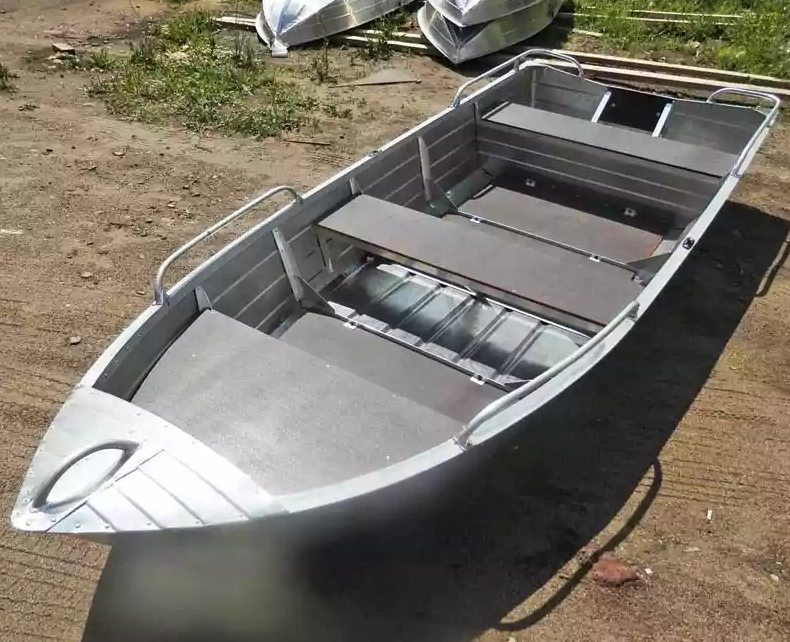 Алюминиевая лодка Вятка-Профи 37 в Подольске