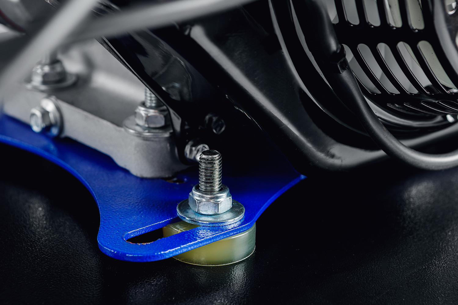 МОТОБУКСИРОВЩИК IKUDZO LONG 2.0 1700/500 EKR19 в Подольске