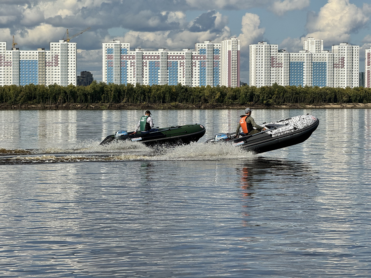 Лодка MISHIMO BIG FLOOR 440 в Подольске