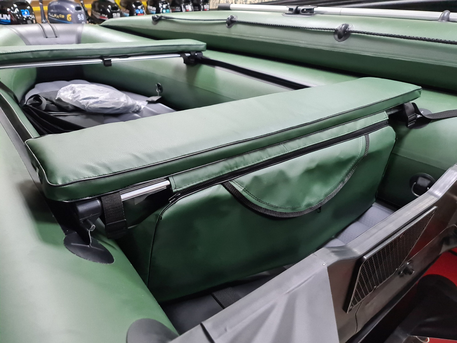 КОМПЛЕКТ МЯГКИХ НАКЛАДОК С СУМКОЙ ДЛЯ ЛОДОК 110Х20 ЗЕЛЕНЫЙ в Подольске