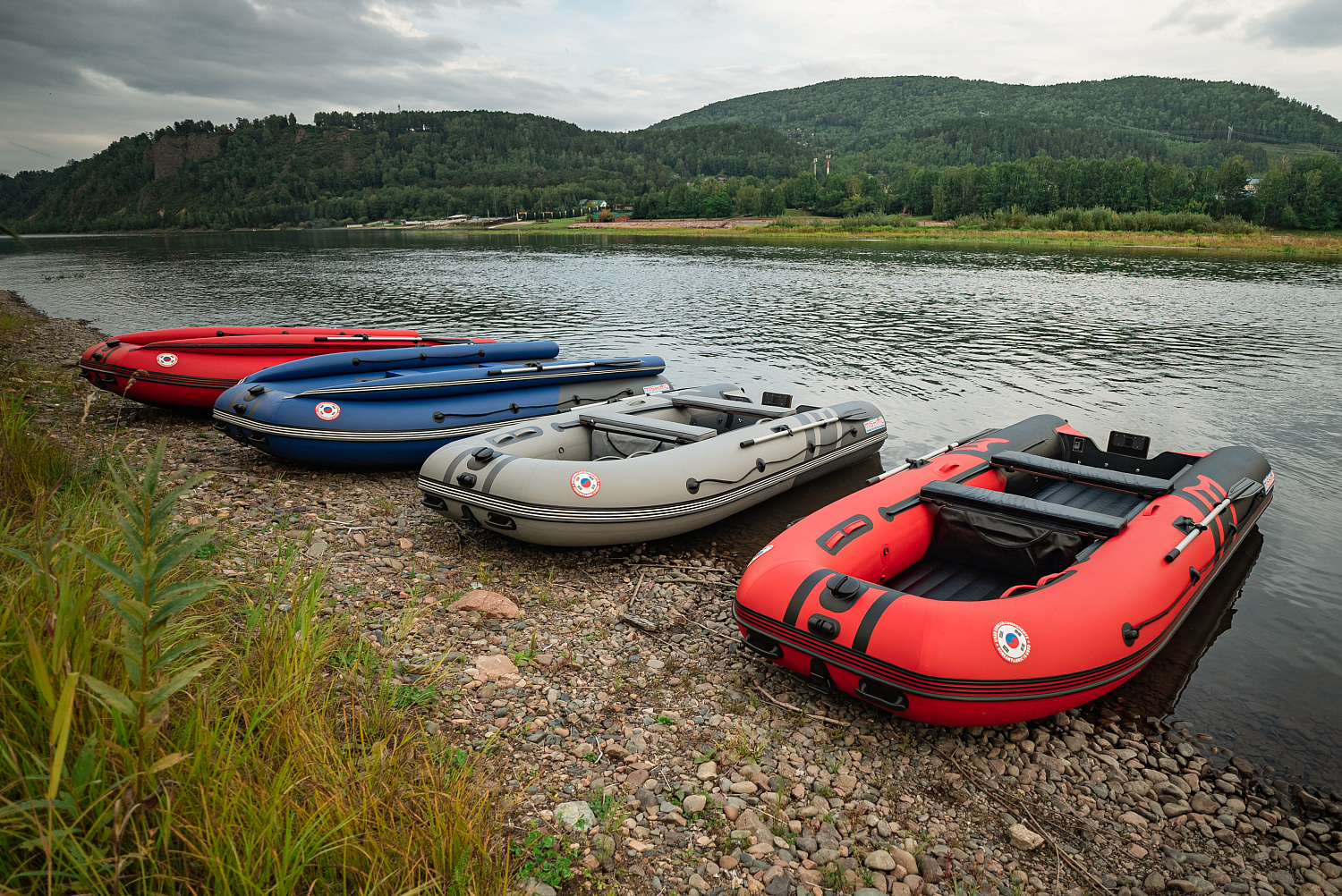 Лодка MISHIMO RIVER FJET PRO 400 под водомет в Подольске
