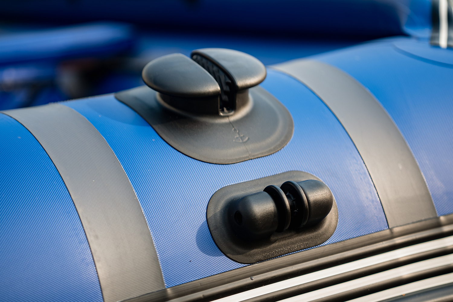 Лодка MISHIMO RIVER FJET PRO 400 под водомет в Подольске