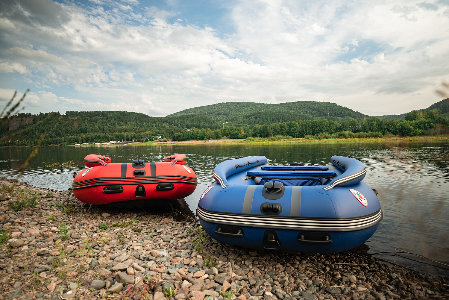 Лодка MISHIMO RIVER FJET PRO 400 под водомет в Подольске
