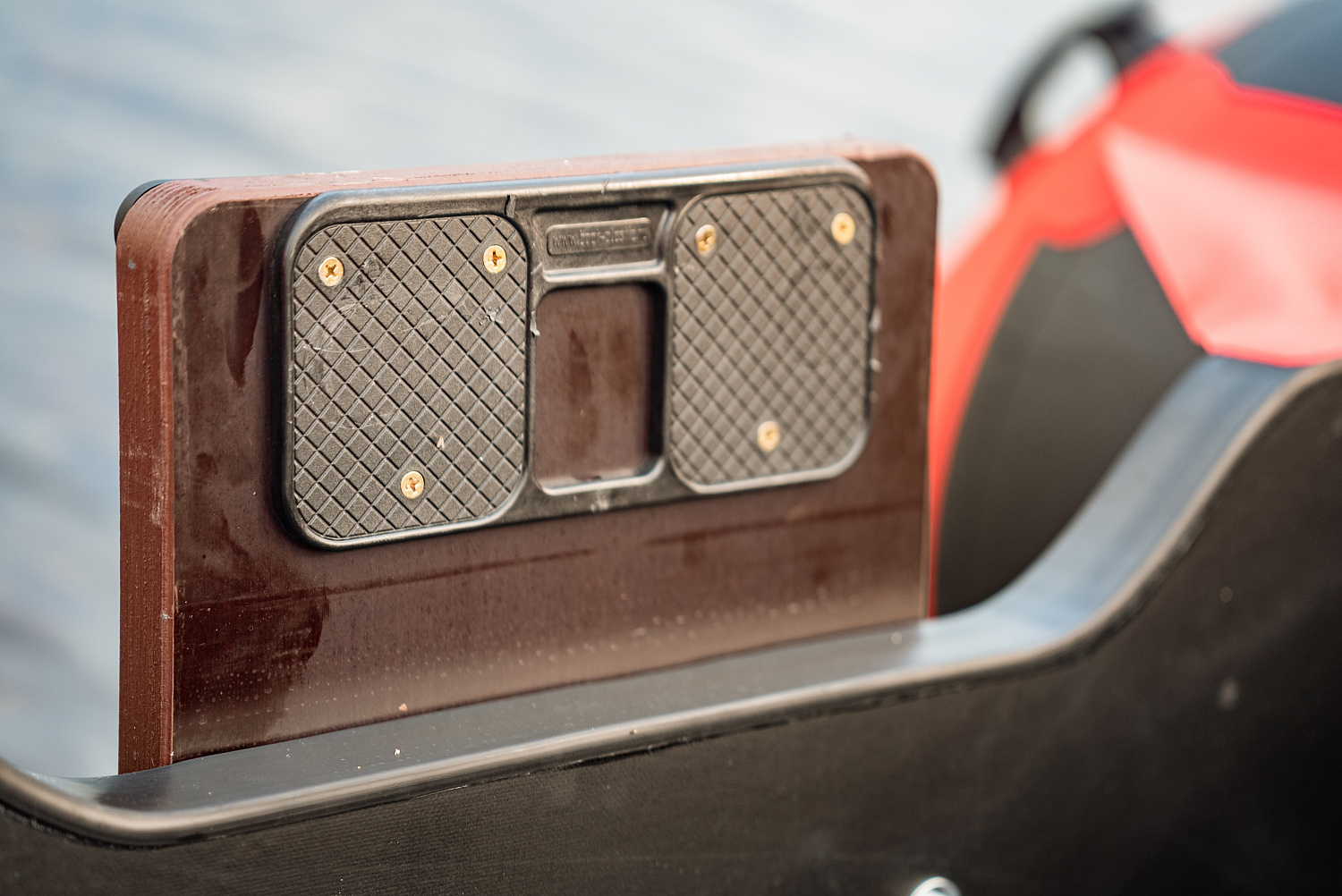 Лодка MISHIMO RIVER FJET PRO 400 под водомет в Подольске